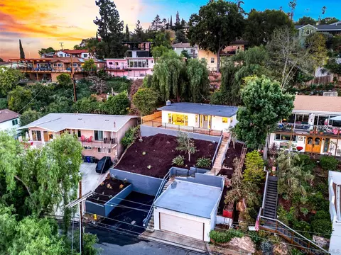 8167 Vista Dr, La Mesa, CA 91941 photo 3