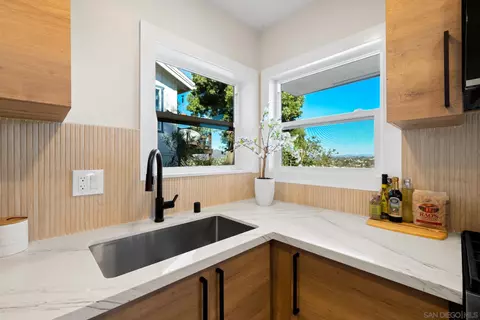 8167 Vista Dr, La Mesa, CA 91941 photo 19