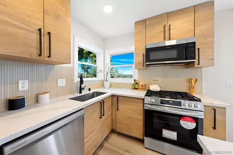 8167 Vista Dr, La Mesa, CA 91941 photo 18