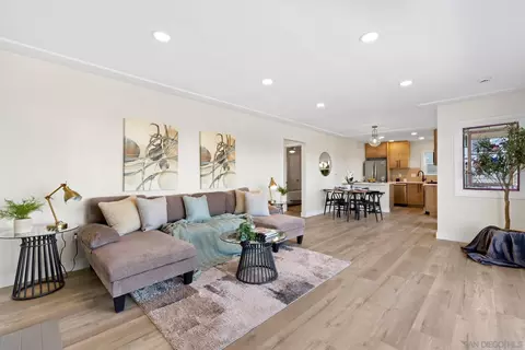 8167 Vista Dr, La Mesa, CA 91941 photo 8