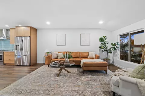 Living - 1152 Benjamin Pl, El Cajon, CA 92020 photo 1 of 1