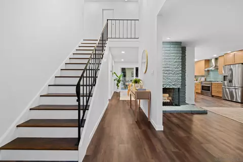 Entry Way - 1152 Benjamin Pl, El Cajon, CA 92020 photo 1 of 4