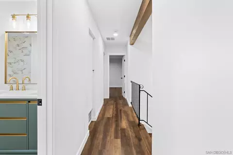 Entry Way - 1152 Benjamin Pl, El Cajon, CA 92020 photo 4 of 4