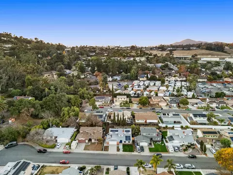 View/Area - 1152 Benjamin Pl, El Cajon, CA 92020 photo 3 of 12