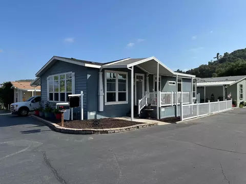 3909 Reche Rd #SPC 104, Fallbrook, CA 92028 photo 32