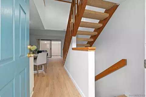 Entry Way - 8461 Via Mallorca #23, La Jolla, CA 92037 photo 1 of 2