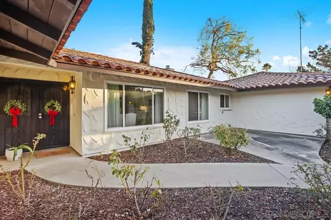 Exterior - 2477 Reill View Dr, Escondido, CA 92025 photo 10 of 10