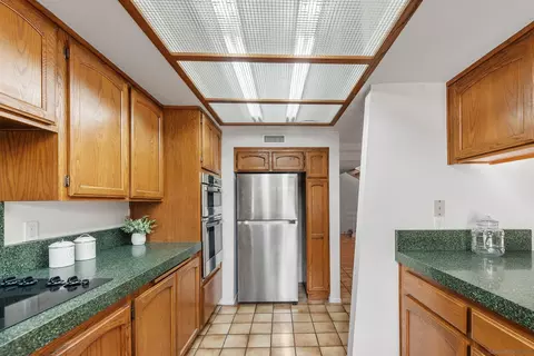 Kitchen - 2896 Mary Ln, Escondido, CA 92025 photo 2 of 3