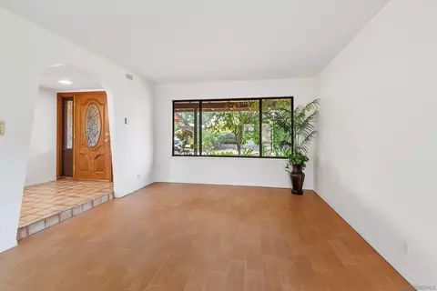 Living - 2896 Mary Ln, Escondido, CA 92025 photo 1 of 9