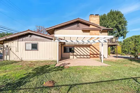 Exterior - 2896 Mary Ln, Escondido, CA 92025 photo 12 of 14