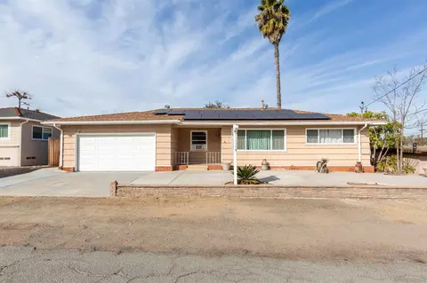 6782 Hibiscus Dr, Lemon Grove, CA 91945