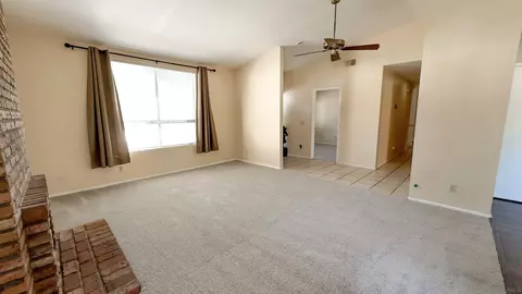 803 Willow Tree Ln, Fallbrook, CA 92028 photo 5