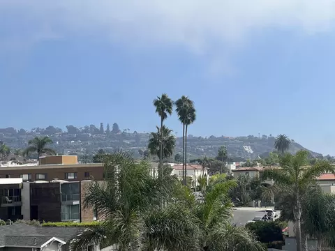 230 Prospect St #33, La Jolla, CA 92037 photo 5