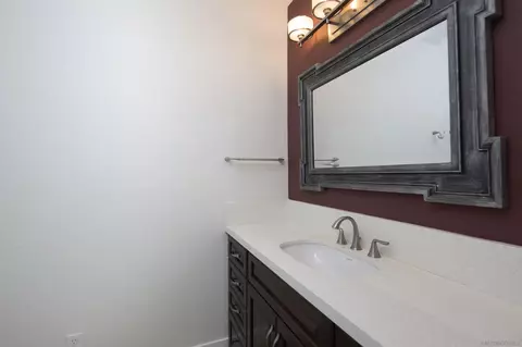 230 Prospect St #33, La Jolla, CA 92037 photo 16