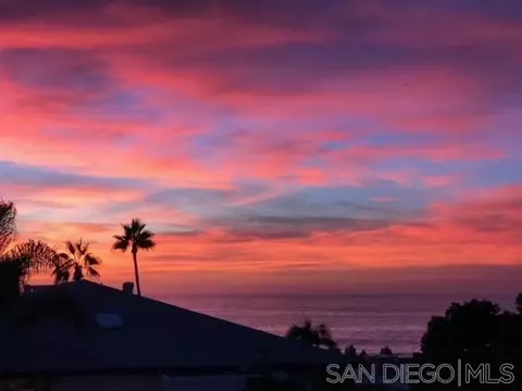 230 Prospect St #33, La Jolla, CA 92037 photo 2