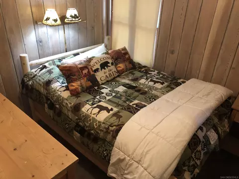 Bedroom - 1474 Betty St, Wrightwood, CA 92397 photo 3 of 8