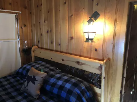 Bedroom - 1474 Betty St, Wrightwood, CA 92397 photo 1 of 8