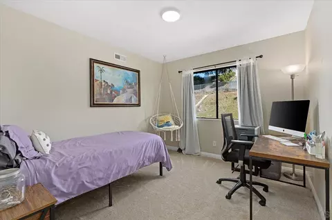 Bedroom - 14773 Oakline Rd, Poway, CA 92064 photo 9 of 9