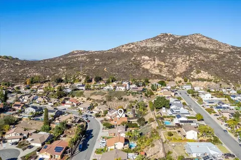View/Area - 14773 Oakline Rd, Poway, CA 92064 photo 5 of 7