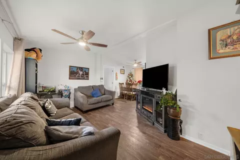 2750 Wheatstone St #SPC 76, San Diego, CA 92111