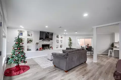 1334 Pine Dr, El Cajon, CA 92020 photo 10