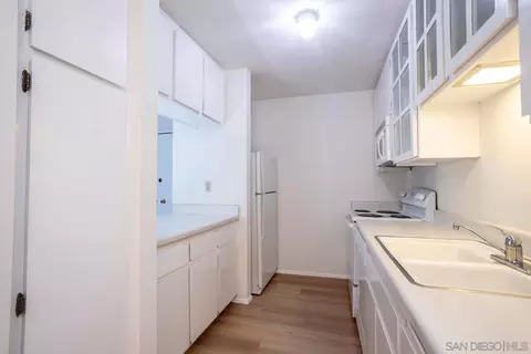 Kitchen - 5700 Baltimore Dr #182, La Mesa, CA 91942 photo 3 of 4
