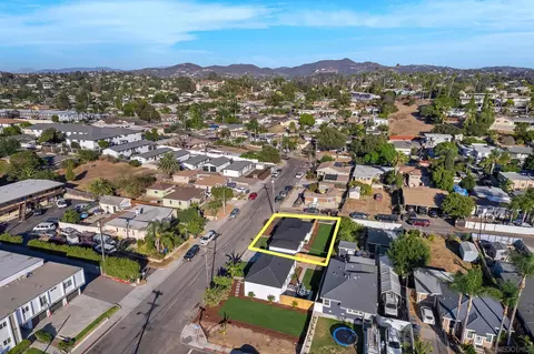 View/Area - 211 E California Ave, Vista, CA 92084 photo 4 of 8