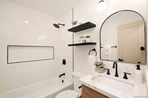 Bath - 211 E California Ave, Vista, CA 92084 photo 1 of 1