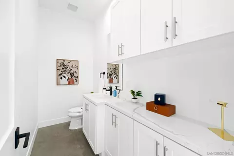 Bath - 14017-21 Hillside Dr, Jamul, CA 91935 photo 1 of 6