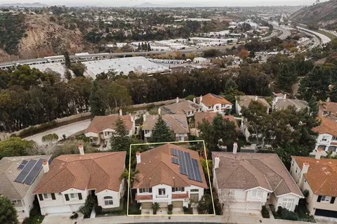View/Area - 6075 Hillpointe Row, La Jolla, CA 92037 photo 2 of 3