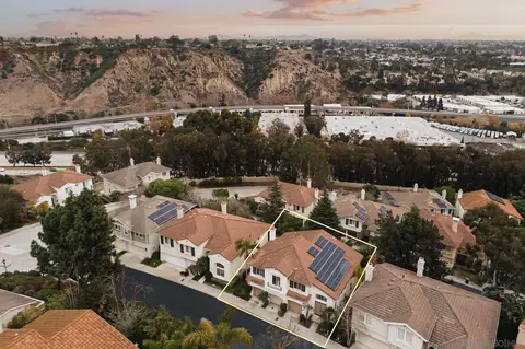 View/Area - 6075 Hillpointe Row, La Jolla, CA 92037 photo 3 of 3