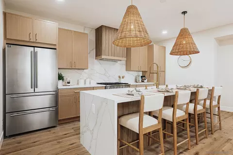 Kitchen - 6075 Hillpointe Row, La Jolla, CA 92037 photo 1 of 5