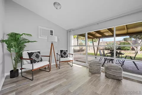 2801 Melbourne Dr, San Diego, CA 92123