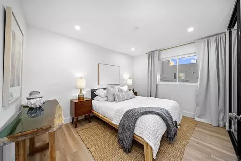 327 C Ave, Coronado, CA 92118 photo 34