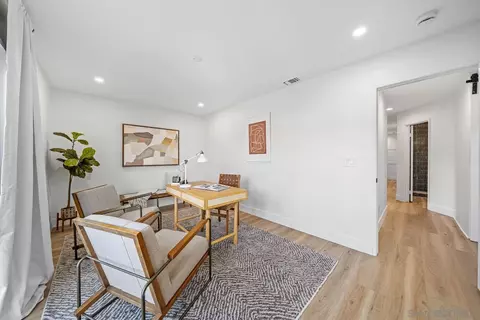 327 C Ave, Coronado, CA 92118 photo 39