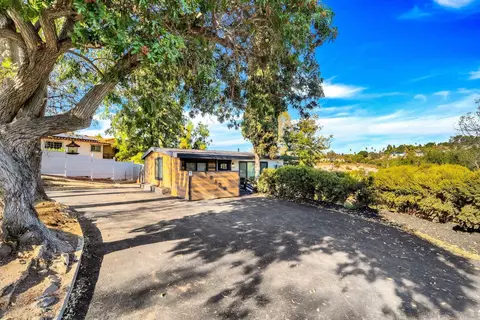 10150 Del Rio Rd, Spring Valley, CA 91977 photo 3