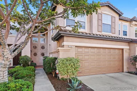 1755 Nolina Ct, Carlsbad, CA 92011 photo 2