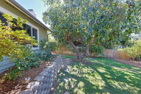 Exterior - 760 S Vine St, Escondido, CA 92025 photo 6 of 18