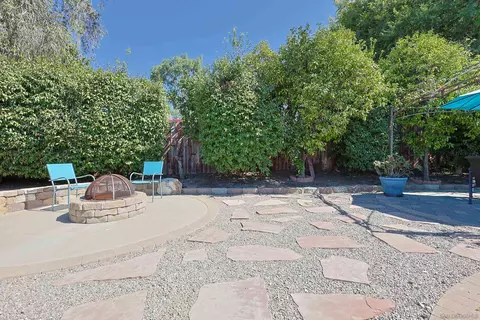 Exterior - 760 S Vine St, Escondido, CA 92025 photo 11 of 18