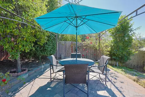 Exterior - 760 S Vine St, Escondido, CA 92025 photo 13 of 18