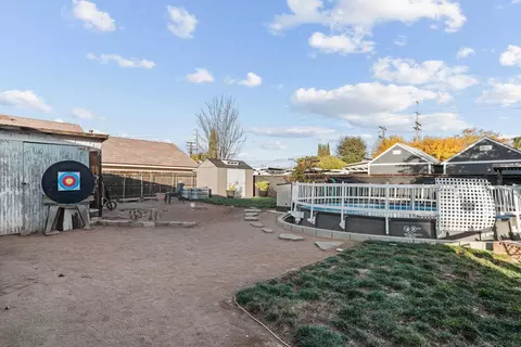 Exterior - 1184 Naranca Ave, El Cajon, CA 92021 photo 6 of 8
