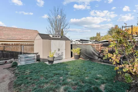 Exterior - 1184 Naranca Ave, El Cajon, CA 92021 photo 4 of 8