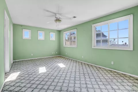 654 Beech Ave, Chula Vista, CA 91910 photo 17