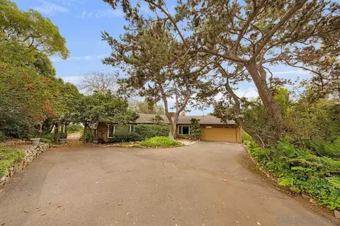 4380 Mayapan Dr, La Mesa, CA 91941