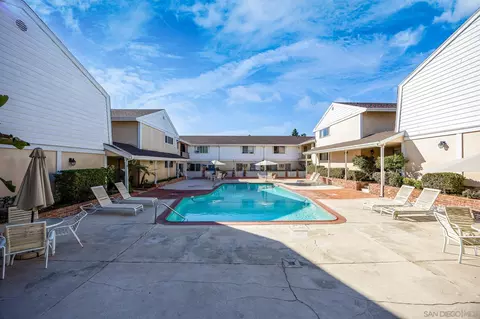 Exterior - 4800 Williamsburg Ln #138, La Mesa, CA 91942 photo 6 of 10