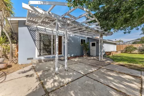 Exterior - 228 E J St, Chula Vista, CA 91910 photo 3 of 8