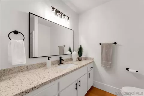 Bath - 5700 Baltimore Dr #201, La Mesa, CA 91942 photo 1 of 3