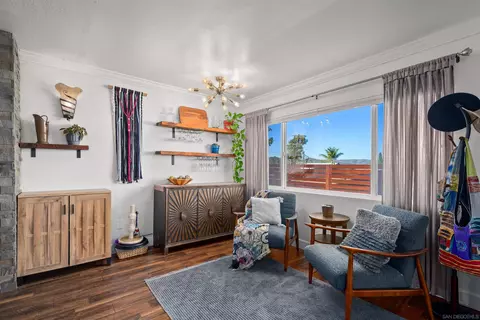 Living - 8515 Ellsworth Ln, Santee, CA 92071 photo 4 of 12
