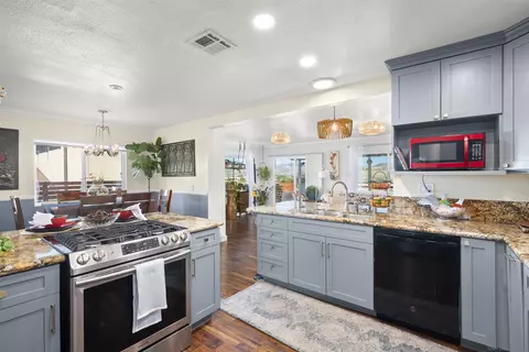 Kitchen - 8515 Ellsworth Ln, Santee, CA 92071 photo 3 of 4