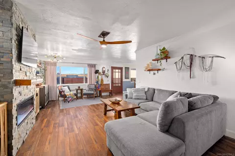 Living - 8515 Ellsworth Ln, Santee, CA 92071 photo 7 of 12